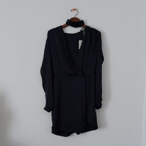 Silky Choker Detail Long Sleeve Shift Dress